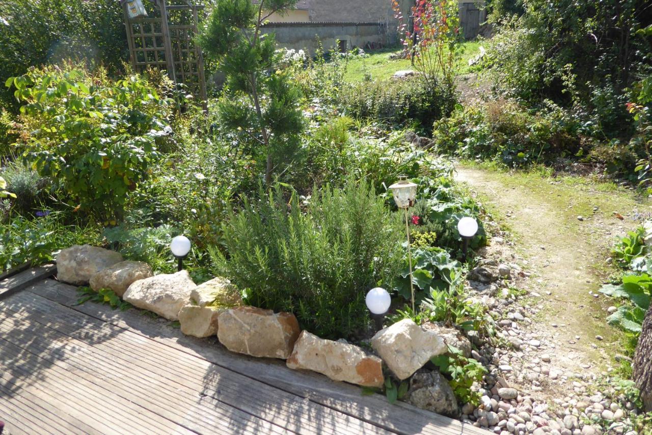 Dans Un Jardin Villa Apremont-la-Foret Екстериор снимка